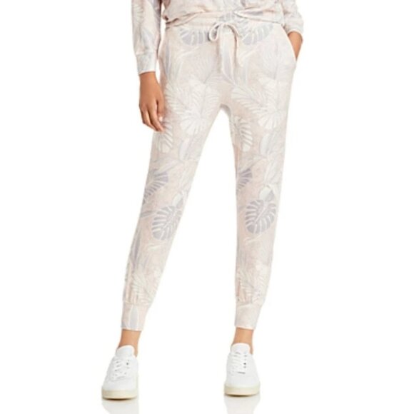 Sundry Light Pink Leaf Print Cozy Knit Joggers NWT Size XS - Picture 1 of 6
